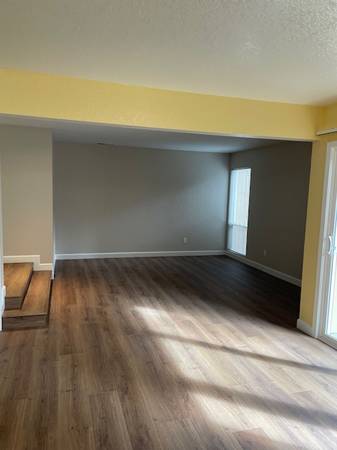 $2,150 / 2br - Move in Special! 14 Days Free Rent with Immediate Occupancy! (santa rosa)63938625324547123