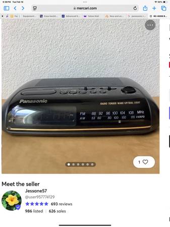Panasonic radio with wake up/dial 1