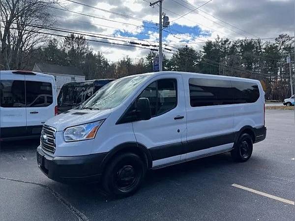 2018 Ford Transit 150 XLT w/Low Roof 8 Passenger 1
