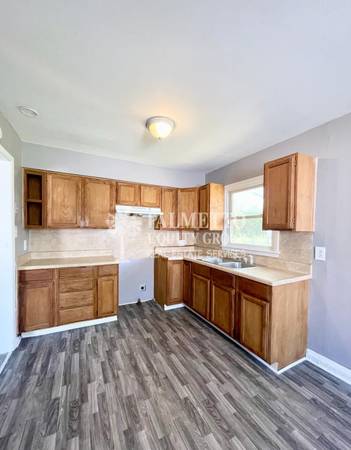 $1,195 / 3br - 2119 Joe Louis (Greensboro)64027274803457122