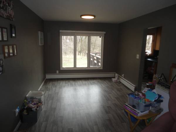 $2,295 / 4br - 2724ft2 - **CONVENIENT 4BD/2BA/2-CAR/RAMBLER IN ELK RIVER** (Elk River)63868703112065122