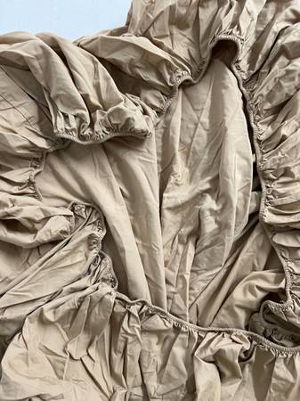 Fitted Sheet Set - Full - Like New 1