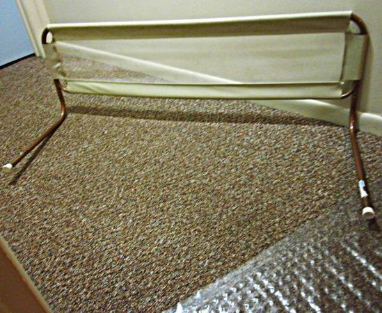 SAFETY BED and/or UPPER BUNK RAIL 1