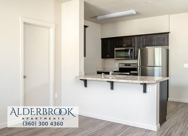 $1,450 / 1br - MOVE IN for $1000 & GET a FREE MONTH + EV Charging Stations, Heat & AC (Vancouver)63956353990146120