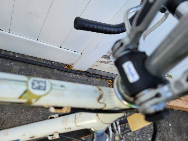 Bicicleta Peugeot blanca vintage de 10 velocidades - $150 (south ozone park)63471378938627124