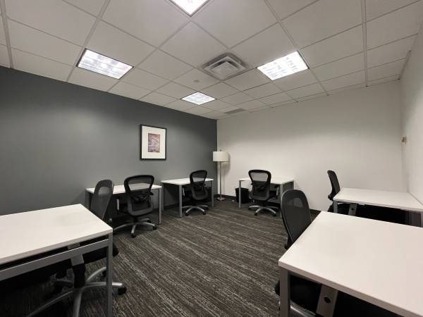$600 / 25ft2 - Escritorios de Co-working Disponibles a MINUTOS de Times Square!!! (Midtown)63689861567233122