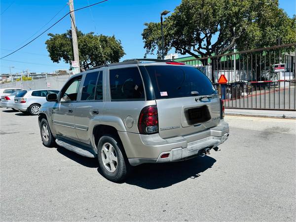 2002 Chevrolet Trailblazer LT - $3,000 (potrero hill)63624260252803123