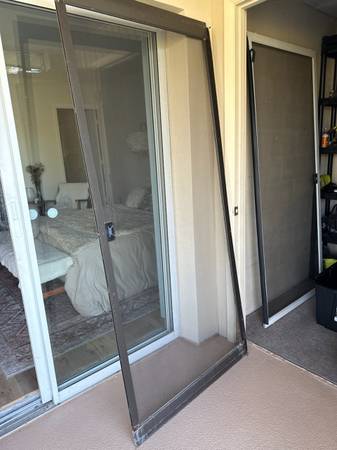 2 SLIDING DOOR SCREEN DOORS 1