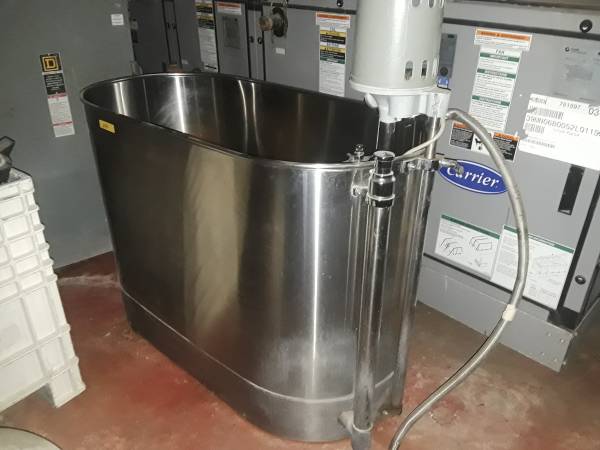 Sports Medicine Whirlpool Setup 1