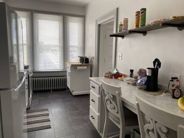 $1,100 / 1br - 800ft2 - $1100 month to Month Newly  One Bedroom Apartment 800 square ft. (Bridgeville)64013370673281122