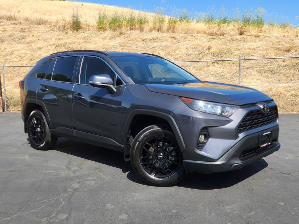 2020 Toyota RAV4 con garantía gratuita!! - $18.995 (FAIRFIELD)634710625733151224