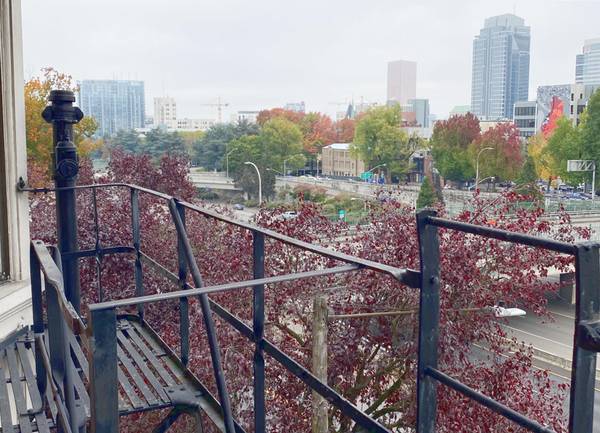 $1,099 / 1br - 1 Bedroom Available! + Small, Quiet Community, Recycling Room (Goose Hollow on 14th)63999452981506122