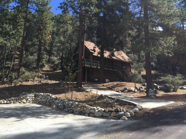 $2,200 / 3br - 1600ft2 - Semi Custom Mtn Cabin North of Los Angeles….Pine Mountain Club (Pine Mountain Club)63876483900289123