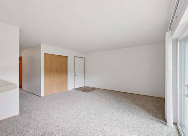 $1,850 / 2br - Refrigerador, Almacenamiento en el lugar, Pagos en línea disponibles (8510 212th St NE, Arlington, WA)63850639628673122