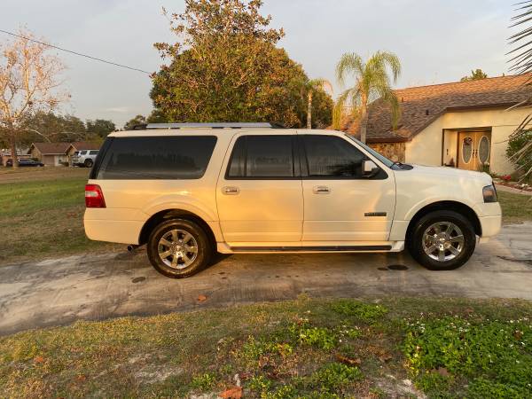 2008 Ford Expedition El 1