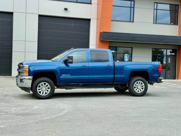 2018 Chevrolet Silverado 3500HD Duramax Diésel 4x4 Cabina Extendida Chevy 3500 - $26,999 (Bellingham)63469774577667121
