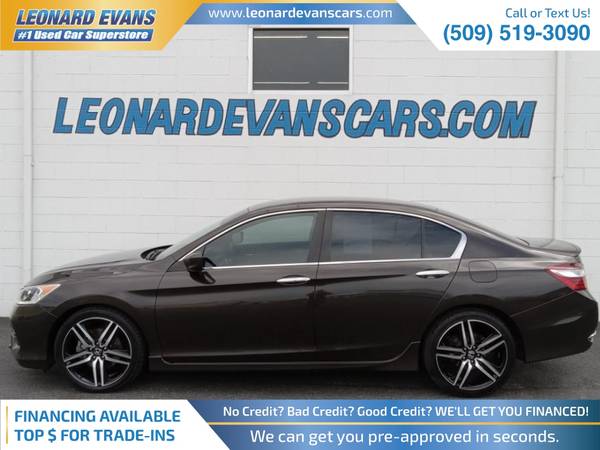 2017 Honda Accord Sport Special Edition $363/mo - $22,990 (Leonard Evans Used Car Superstore)63442443168131121