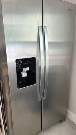 Whirlpool SS Refrigerator 1