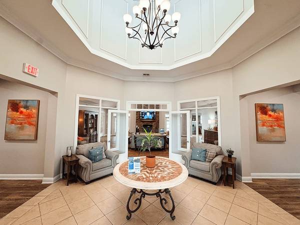 $1,739 / 3br - 1415ft2 - Onsite Masseuse, Plush Carpeting, Resort-Style Swimming Pool (98 Devonshire Dr, Scott Depot, WV)64010834375299123
