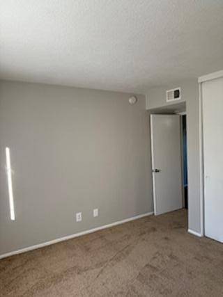 $1,999 / 2br - 950ft2 - Dishwasher, Window Covering, Swimming Pool, Public Transportation64028080719745124