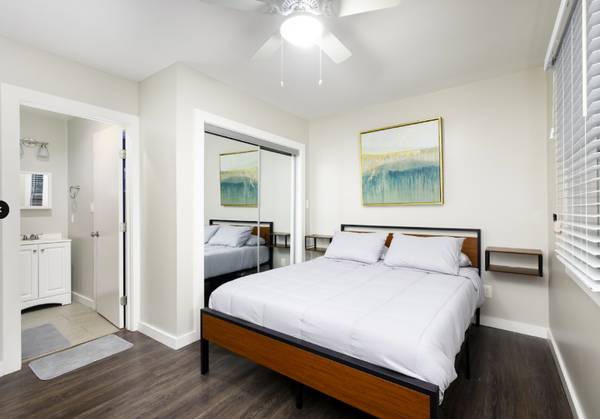 1 Stylish All-Inclusive Room Rentals (Rented by Room) 1