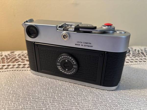 LEICA - 【完動美品】LEICA M6 パンダ+ Voigtlander  28mm Leica m6 with Voigtlander 28mm - electronics - by owner