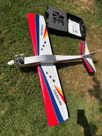 Phoenix Model Sonic Mk2 Low-Wing 1