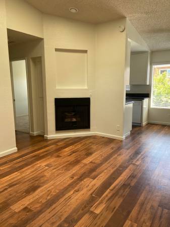 $2,095 / 1br - 536ft2 - 1BD/1BA IN PRIME LOCATION!! (MISSION HILLS)63998605348098123