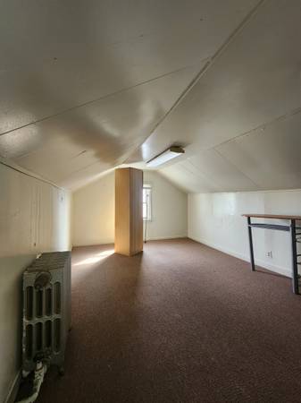 $2,450 / 2br - Ubicado justo al lado de la Universidad de St. John’s, (FRESH MEADOWS)63862609215747123