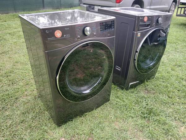 LG washer and dryer set front load 1