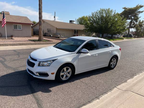 2015 Chevy Cruze LT, 139.000 millas - $3.30063470595394307121