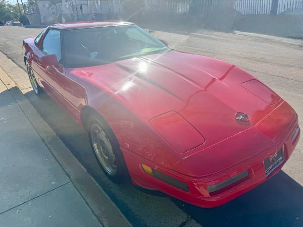 Corvette Chevrolet 1995 - $4200 (Carlsbad)63440465638275121