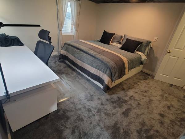 $1,200 habitación amueblada - mes a mes - cerca del centro de Ann Arbor (Ann Arbor)63179868160897121