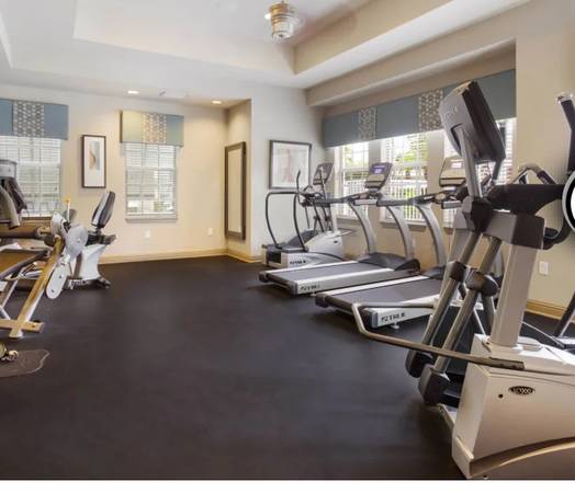 $2,450 / 1br - 1/1 - 1 MONTH FREE- UPDATED- WASHER/DRYER IN UNIT- WALK TO SHOPS (JUPITER)64001844840322122