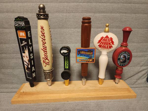 Beer Tap Handle Display Lot w/ Stand – Budweiser, Goose Island 312 etc 1