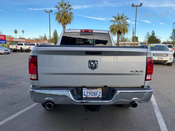RAM 1500 Big Horn 2014 4X4 Quad Cab*RR CAM* EXTRA LIMPIO*IMPRESIONANTE*LLAME - $15,750 (Sacramento)63613706624129123