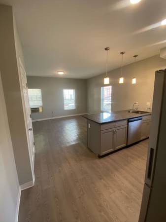 $2,500 / 3br - 3 dormitorios manchester (Manchester)63656294821891121