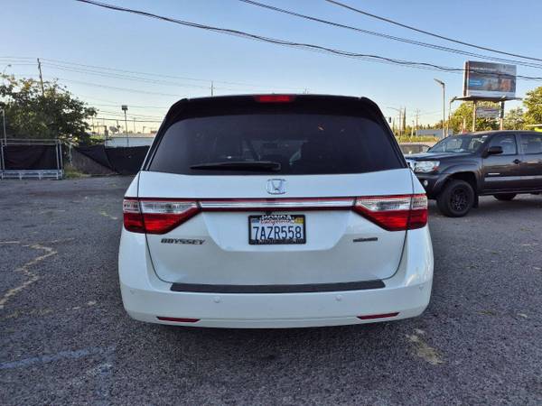 2013 Honda Odyssey Touring - $13,912 (Sacramento)63619230569347122