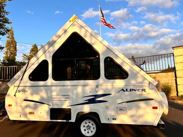 2008 ColumbiaNorthwest AlinerClassic   RVs & Campers - $6,950 (Steve & Sons Auto Sales LLC)63654706510593123