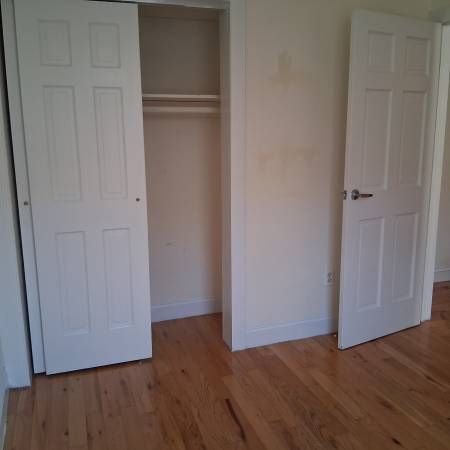 $2,285 / 2br - 1000ft2 - Rental*Bright Top Flr*Full 2 BR*Share*Elevator & Laundry*Arden St (W 200's - Inwood)63689917517057123