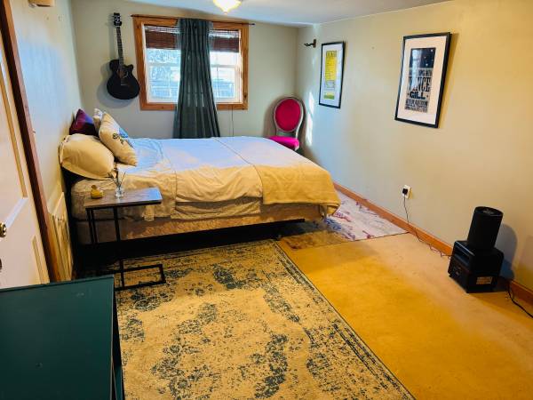 $800 / 3br - Habitación con entrada privada en East Nashville / Inglewood (East Nashville)63680375291905121