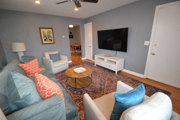 $1,395 / 1br - 650ft2 - I-4 Clean attractive furnished 1BR (Kennedy Heights)63974471843331121