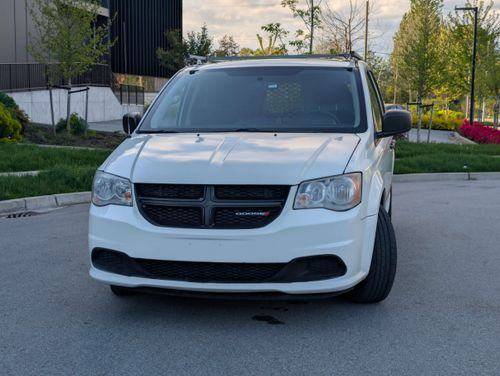 2012 RAM RT Minivan 1