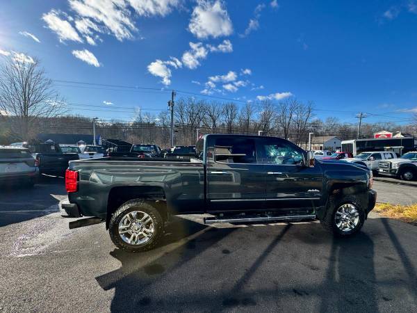2019 Chevrolet Silverado 2500HD - Photo 5