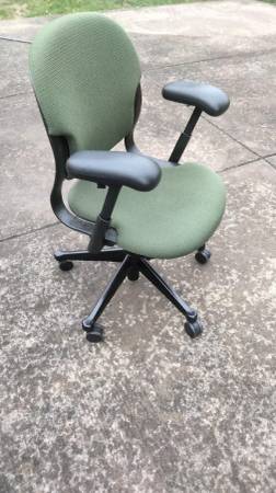Desk Chair 1