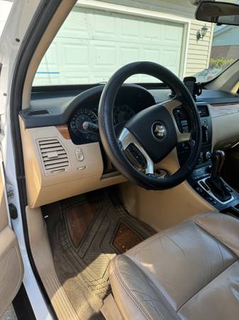 Suzuki XL7 2008 Clean Nice SUV - $3,600 (Norridge)63618949969921124