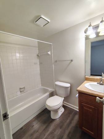 $921.00 / 1br - 672ft2 - Cozy 1 Bed/1 Bath Apartment in Lynchburg, VA - Available 9/19/2025 - $63851969809411123