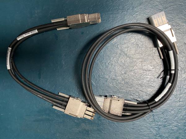 Cisco stackwise cables for Catalyst switches 1