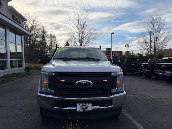 2017 Ford Super Duty F-350 - Photo 3