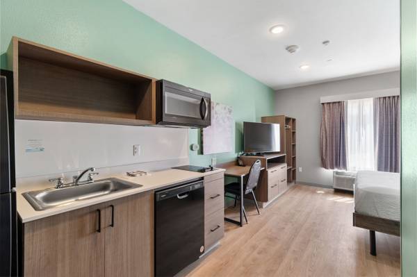 $1,699 / 1br - On-Site Guest Laundry, Accessible Fitness Center, 1BD 1BA (3333 E George W Bush Highway, Plano, TX)63796578160131123